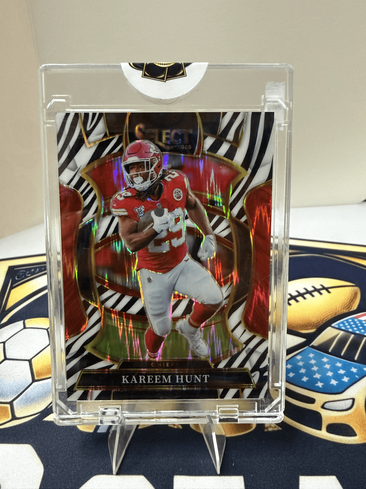 2025 Panini Select Zebra Kareem Hunt